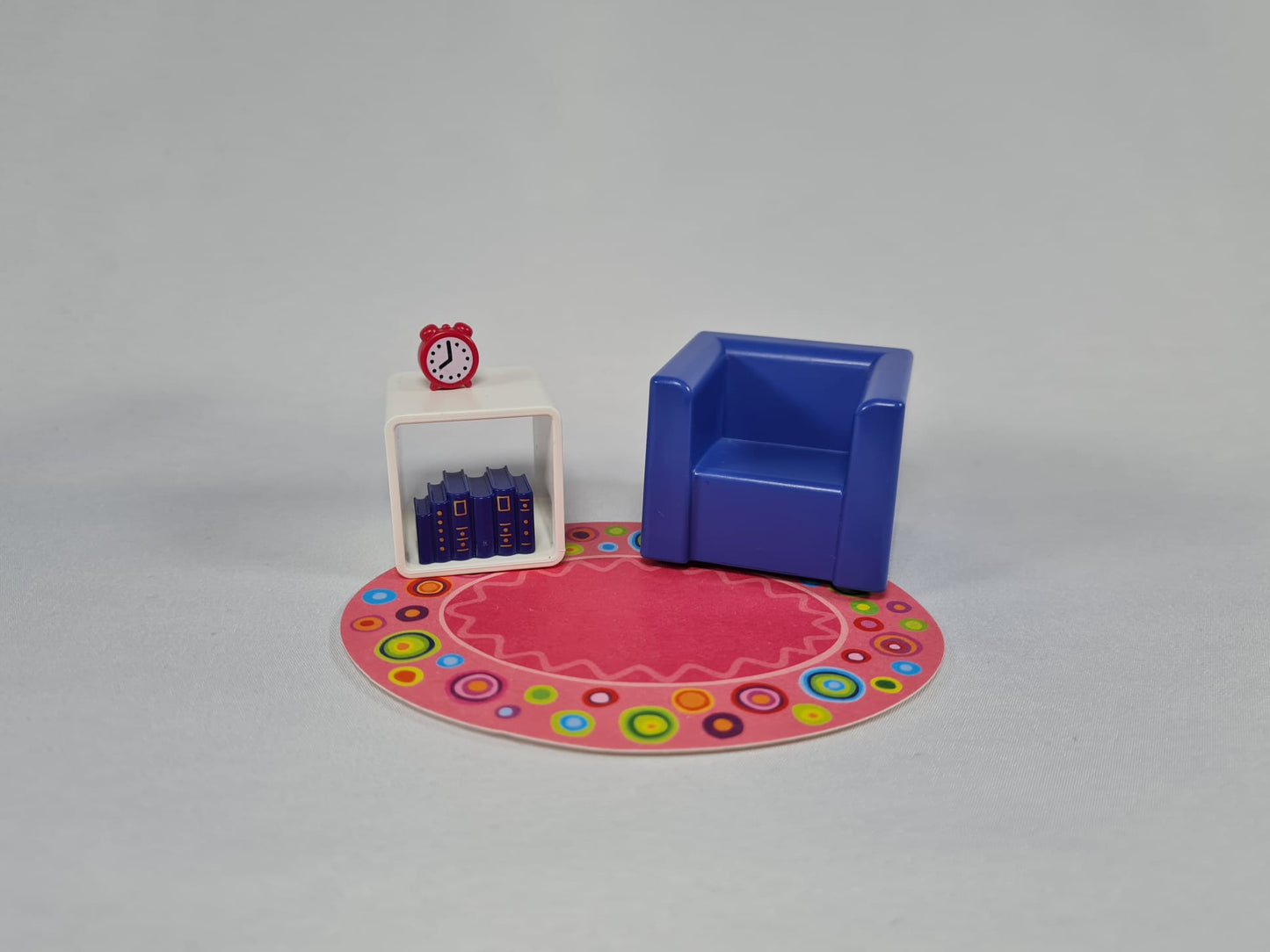 Playmobil Sessel mit Regal und Teppich