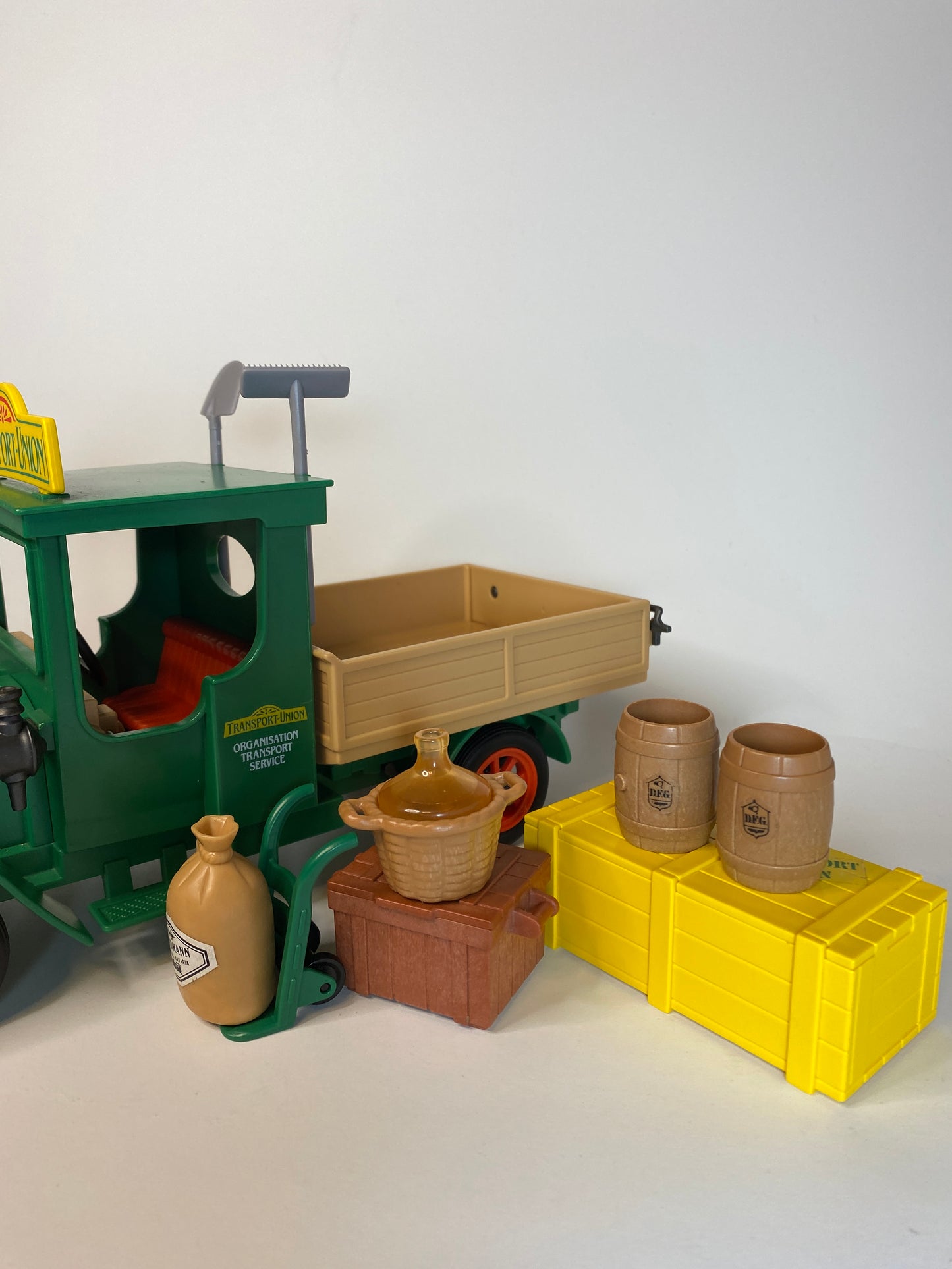 Playmobil Nostalgie Transporter - Rosa Serie - 5640