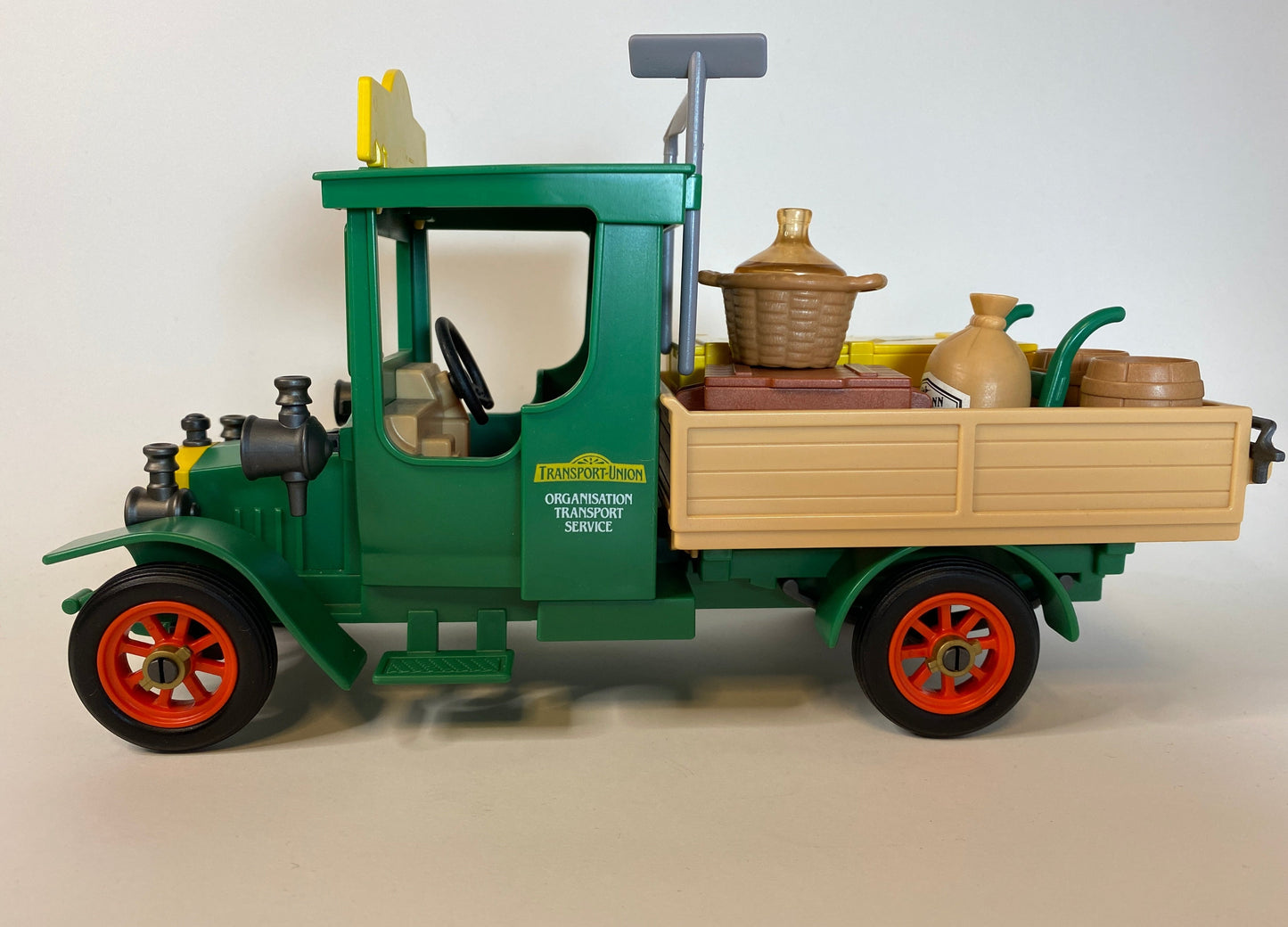 Playmobil Nostalgie Transporter - Rosa Serie - 5640