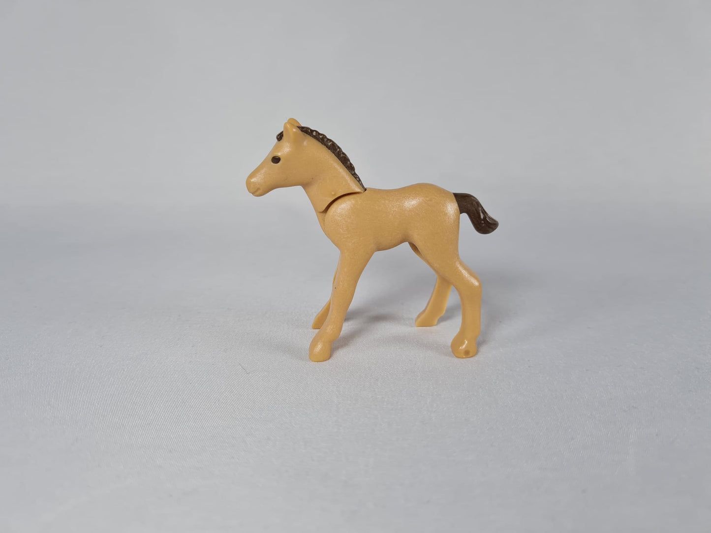 Playmobil Fohlen hellbraun mit dunkelbrauner Mähne - 0495