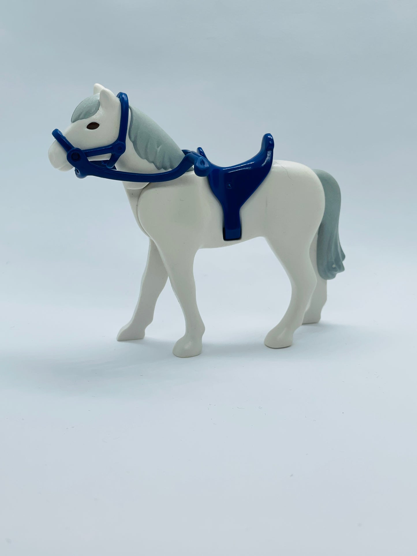 Playmobil Pferd mit Zaumzeug und Sattel - B0038