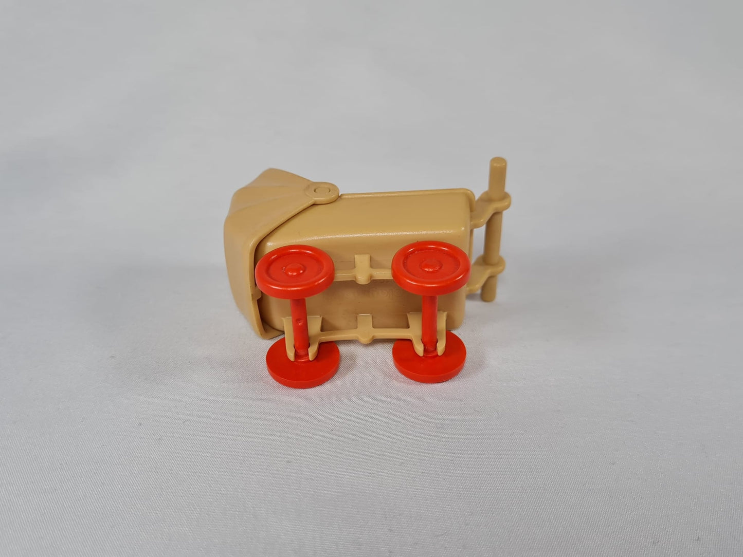 Playmobil Nostalgie Kinderwagen braun mit roten Reifen