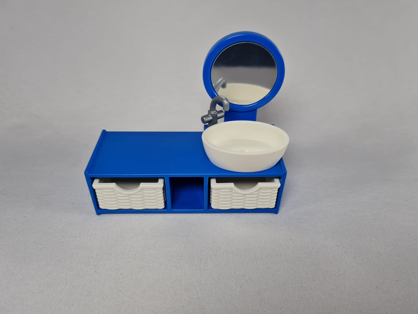 Playmobil blauer Waschtisch mit Spiegel und weißen Körben-Badezimmer-Ersatzteil-Zubehör