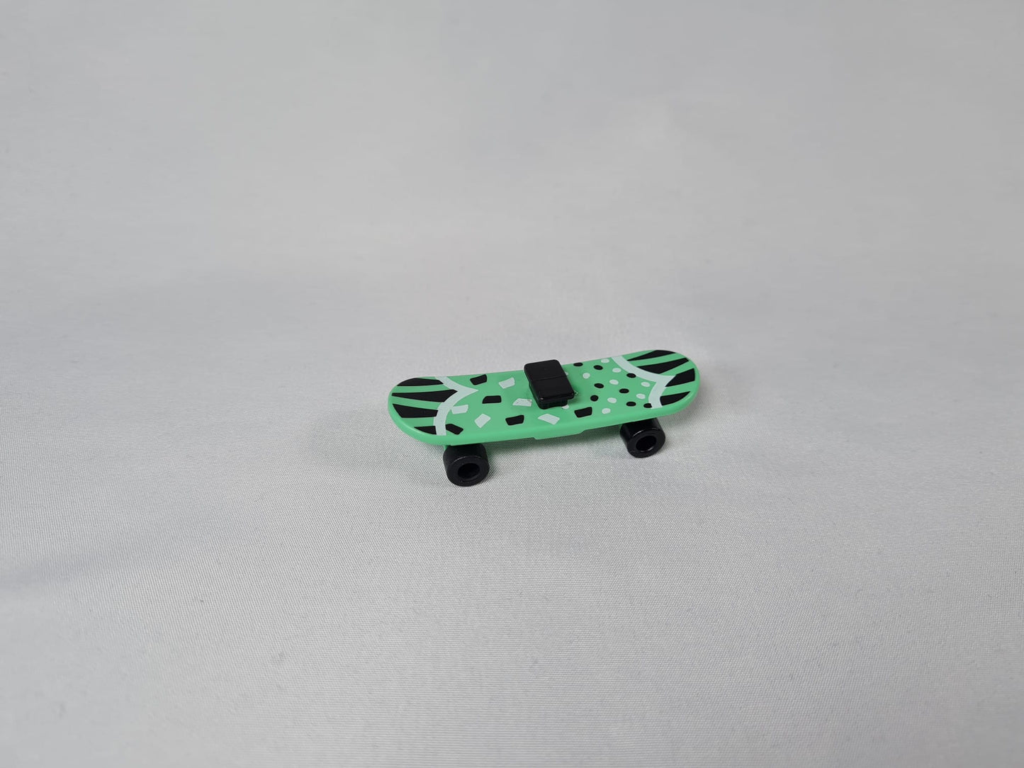 Playmobil Skateboard grün schwarz weiß - 0571