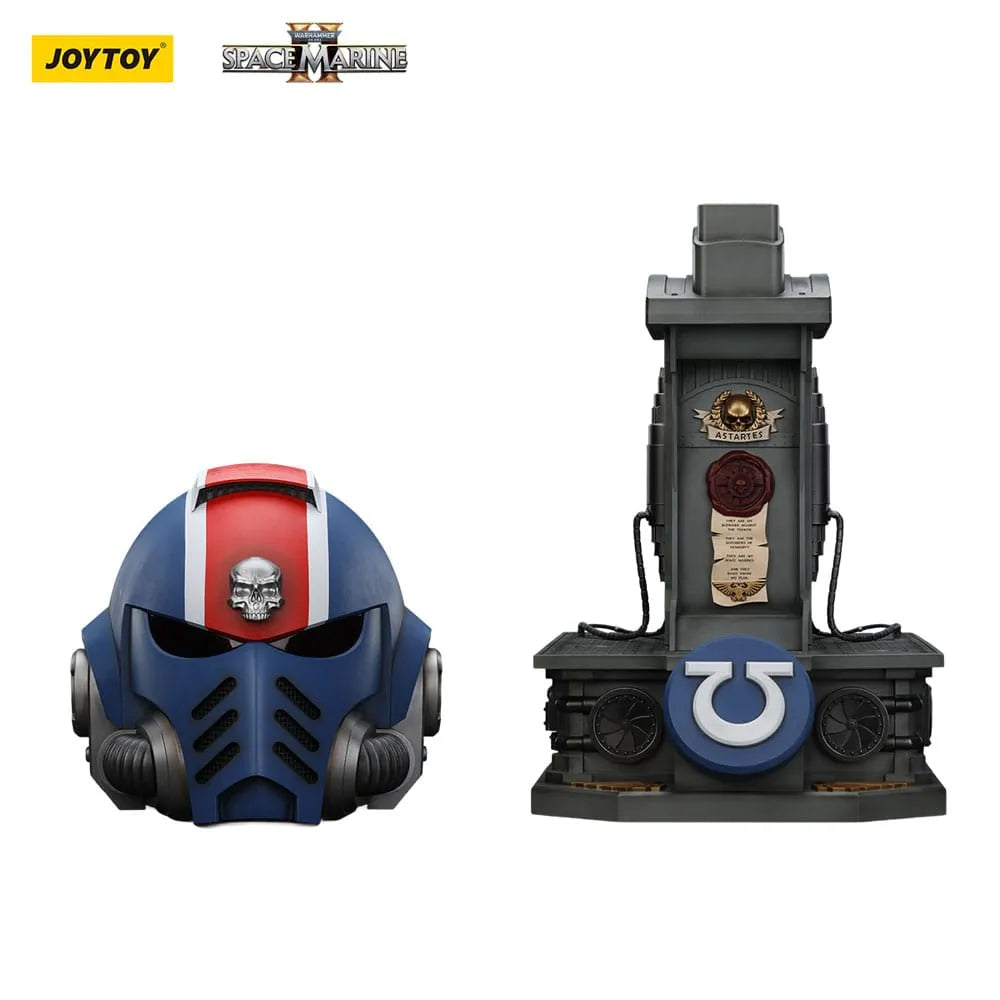 Warhammer 40k - Space Marine 2 - Titus Helm mit Display-Stand