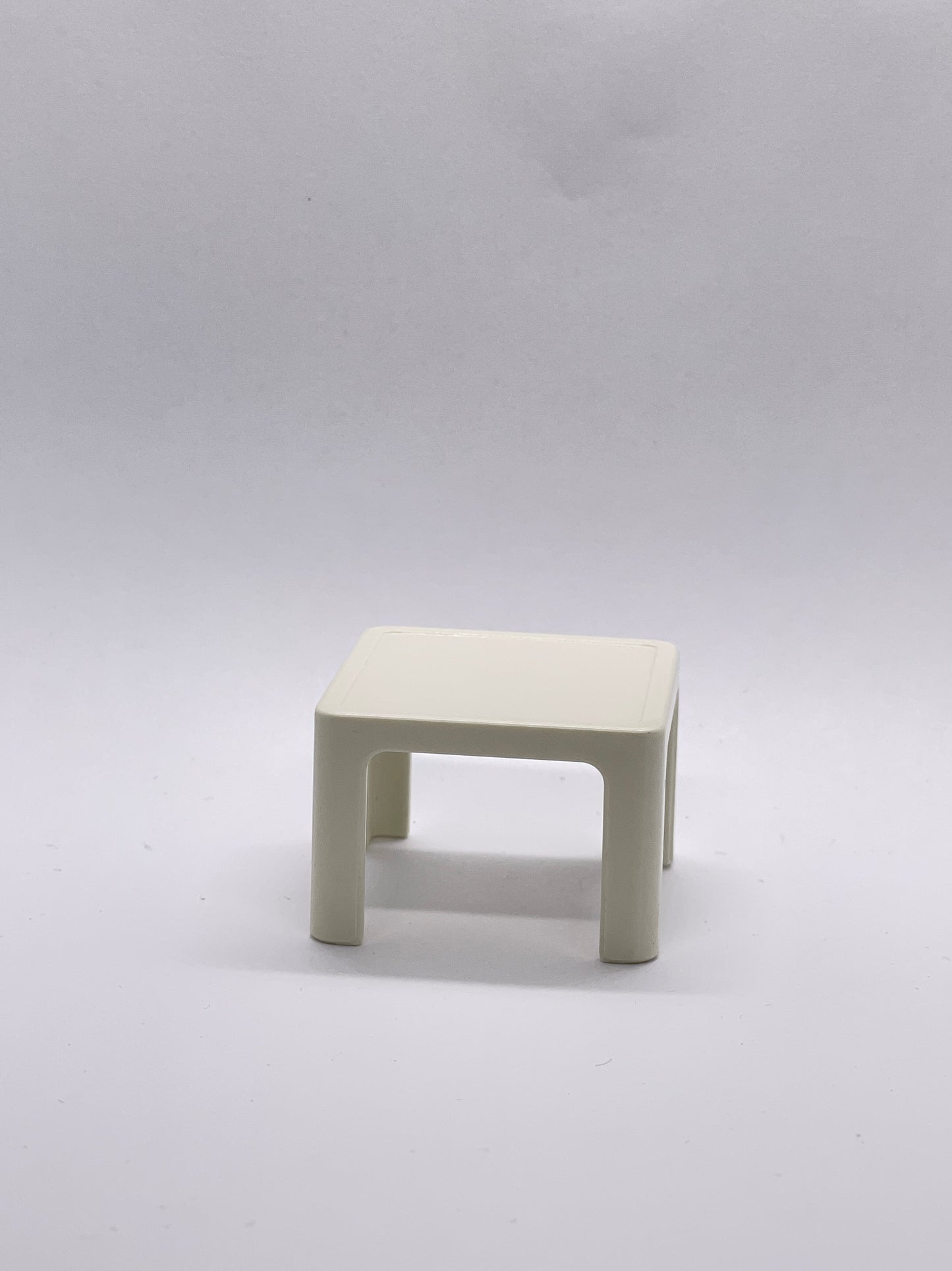 Playmobil Kinderzimmertisch - weiß - B0228