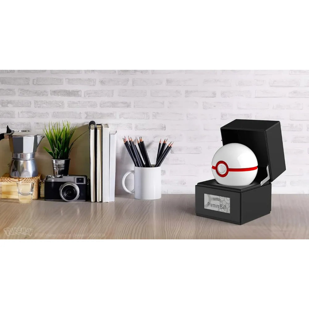 The Wand Company - Pokémon - Premier Ball Replica