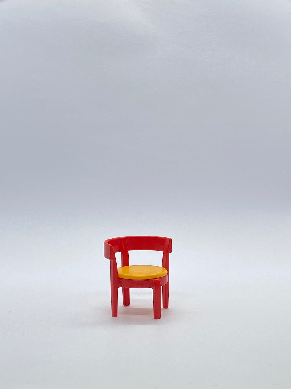 Playmobil Stuhl - rot-gelb - Küche - Zubehör - A0187
