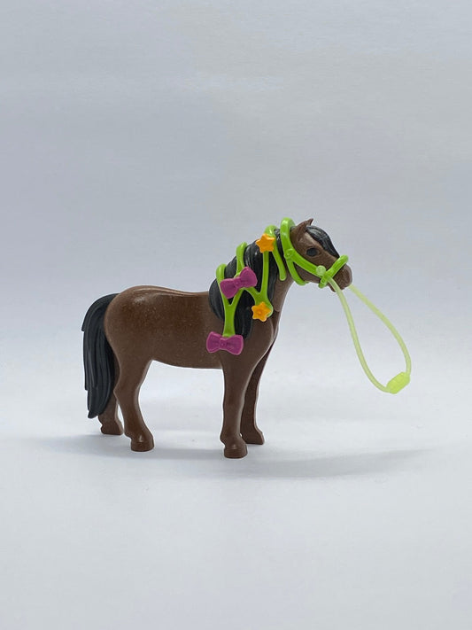 Playmobil Pony mit Mähnenschmuck und Trense - A1813