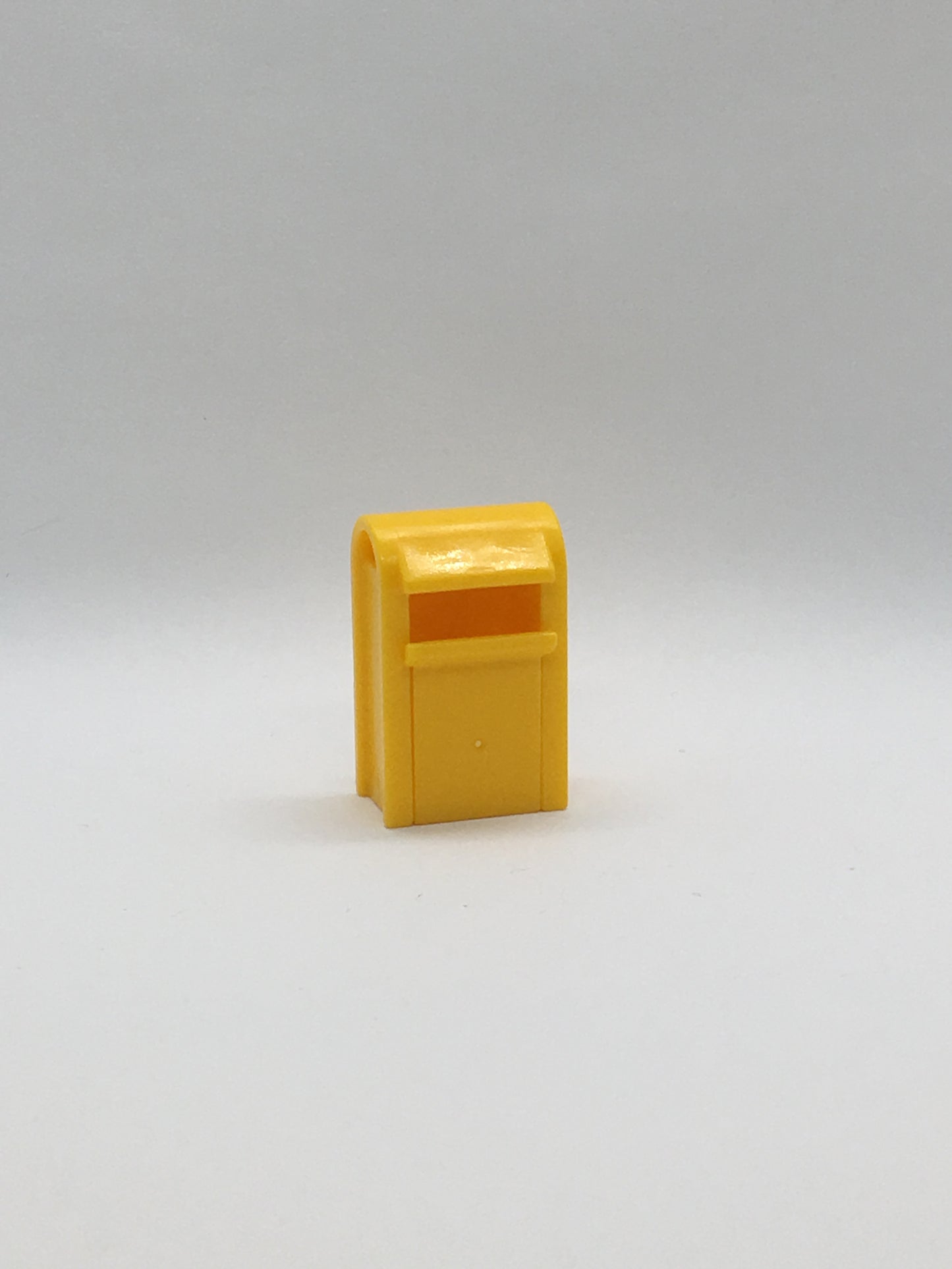 Playmobil Briefkasten - gelb - C1263