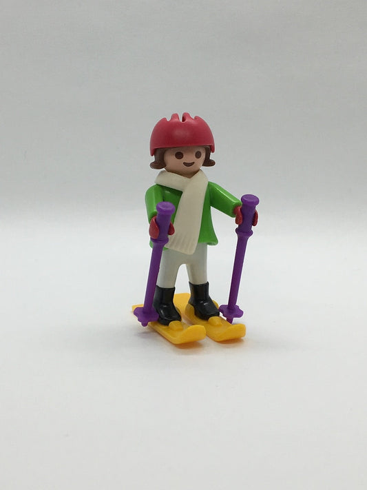 Playmobil Mädchen mit Skiern - C2597