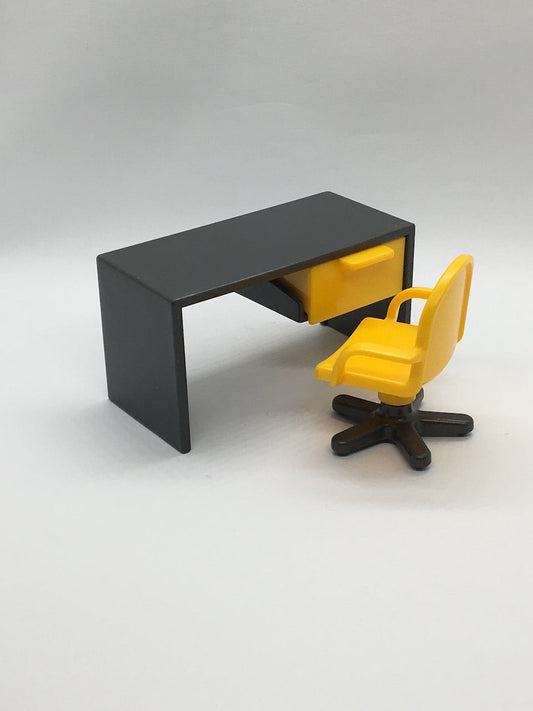 Playmobil Schreibtisch mit Stuhl - schwarz - gelb - Möbel - C2766