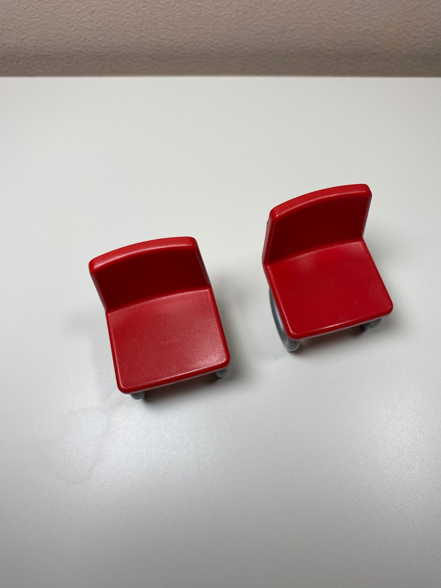 Playmobil 2x Stühle rot - Ersatzteil - Zubehör