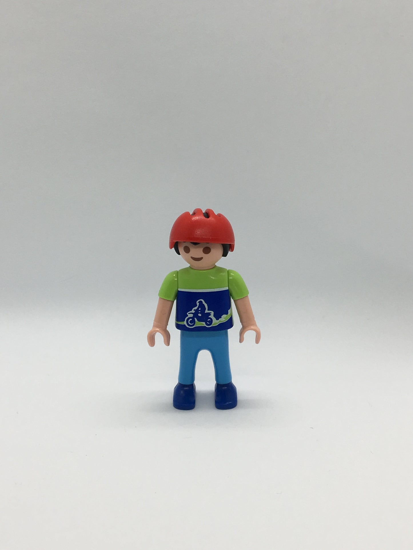 Playmobil Junge mit Helm - Figur - C1477