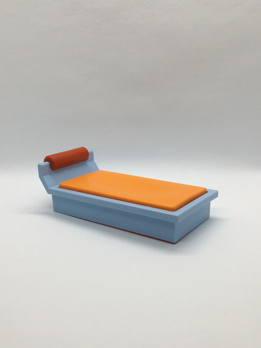 Playmobil Einzelbett - hellblau mit orangener Matratze - Möbel - C1629
