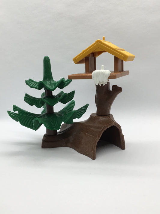 Playmobil Baumstamm mit Tanne und Vogelhäuschen - C1872