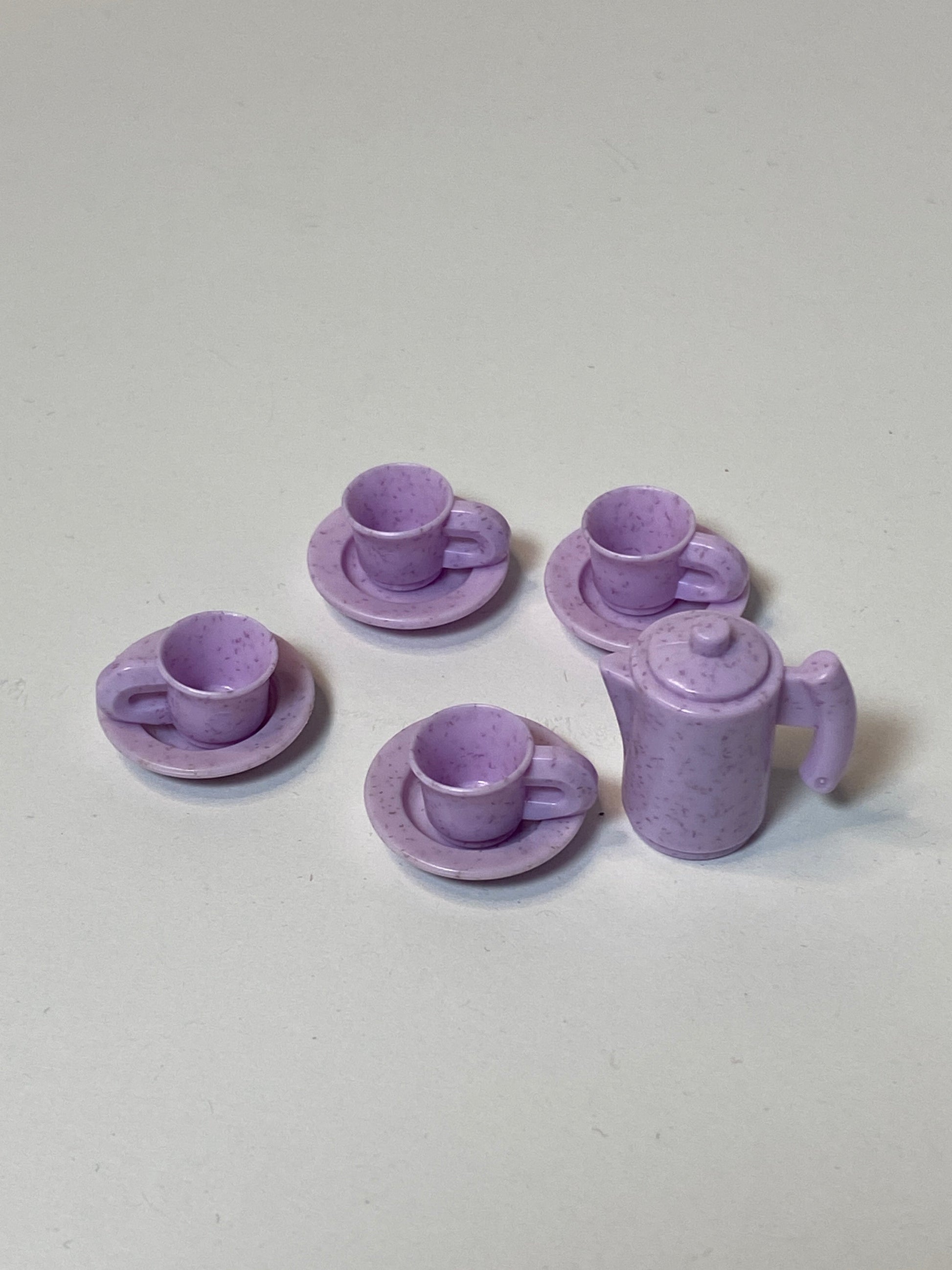 Playmobil Kaffee-Service - 4x Teller, 4x Tassen, 1x Kanne - lila - Küche - Zubehör - 8356